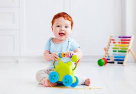 Selección de juguetes para bebés de 1 año: Una guía para padres atentos
