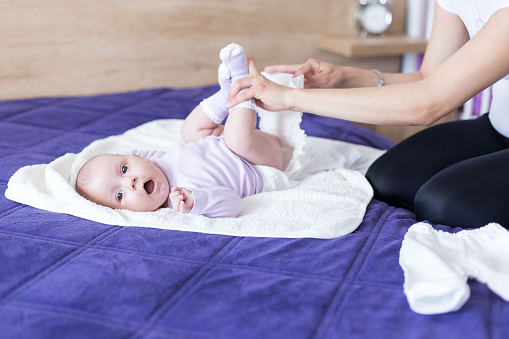 Cuidados y mantenimiento de las cómodas con cambiador para bebés.
