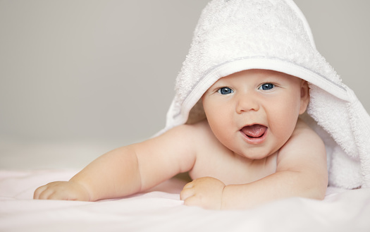 Opiniones sobre toallas con capucha más recomendadas para bebés.