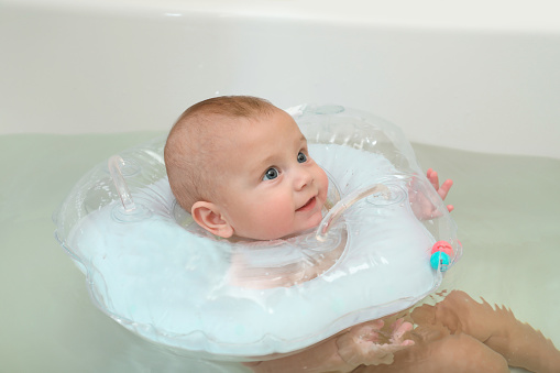 EPrecio promedio de un chaleco flotador para bebé